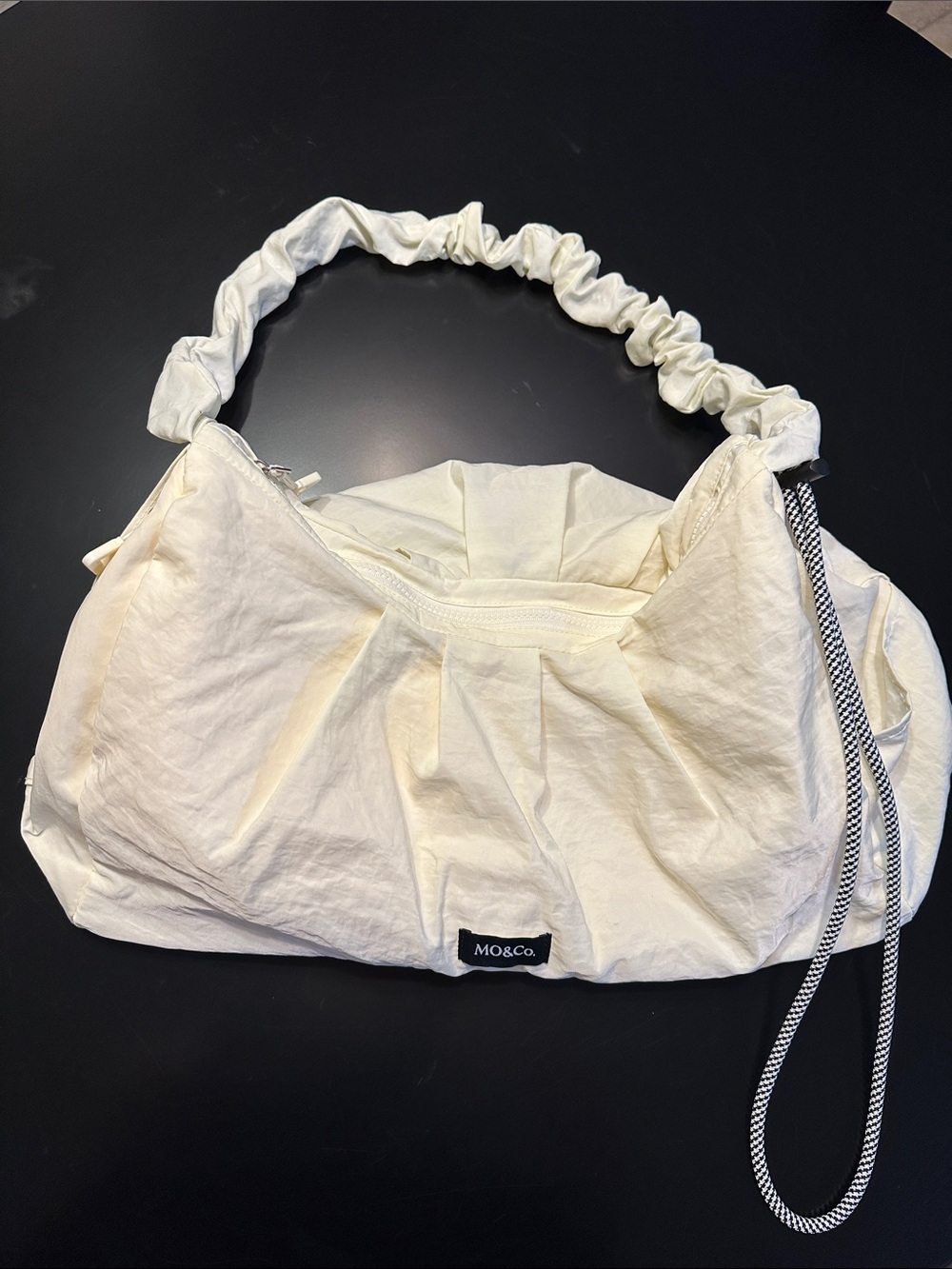 Cream Ruched-Handle Shoulder Bag NWOT🔥🔥🔥